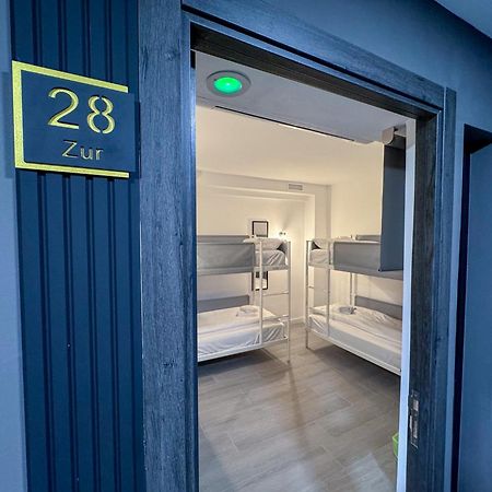 Zur Boutique Hostel Fuengirola Bagian luar foto