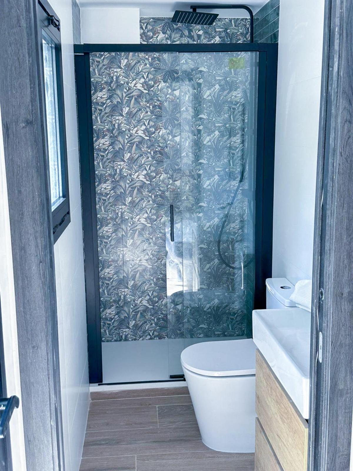 Zur Boutique Hostel Fuengirola Bagian luar foto