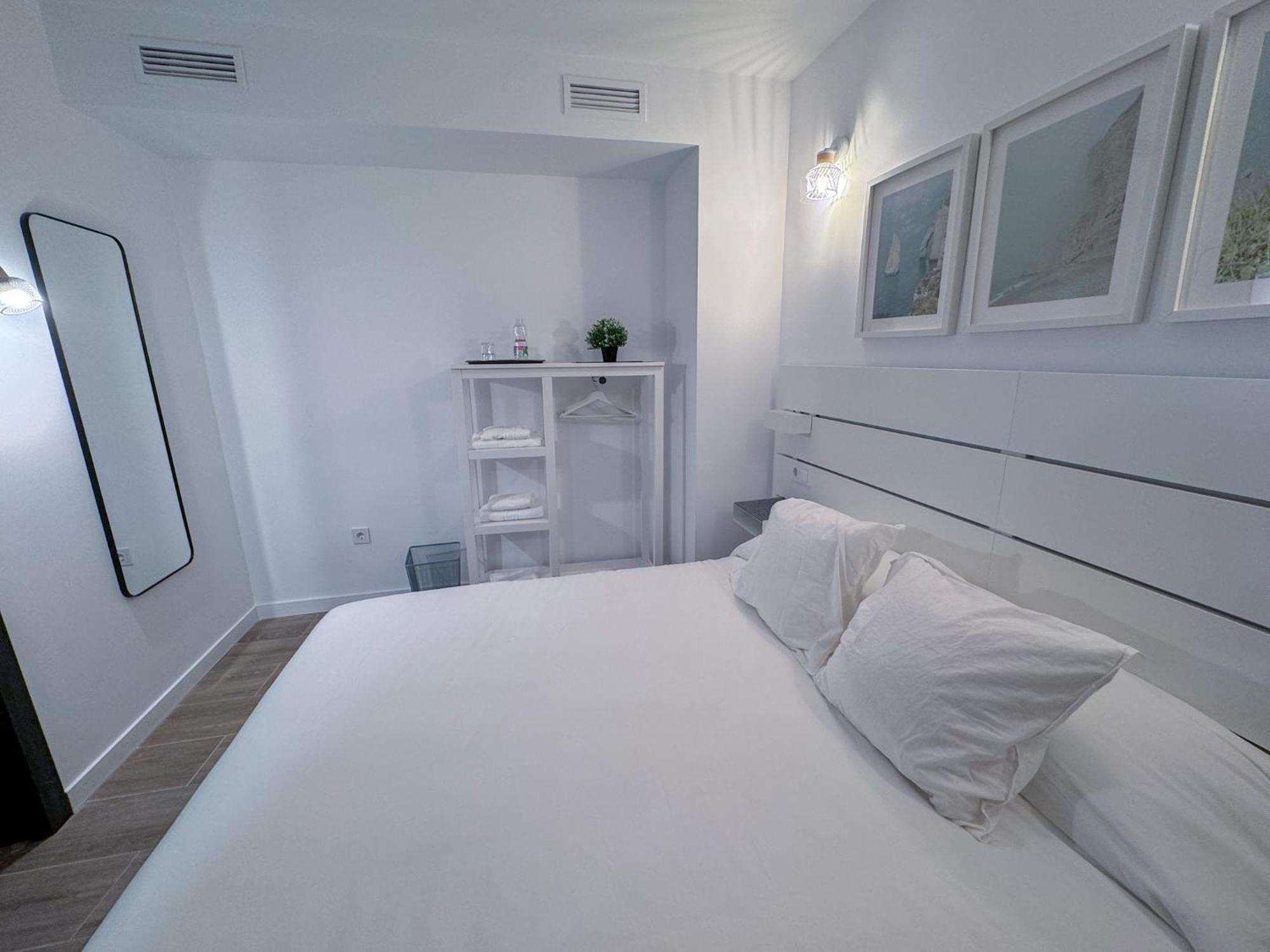 Zur Boutique Hostel Fuengirola Bagian luar foto