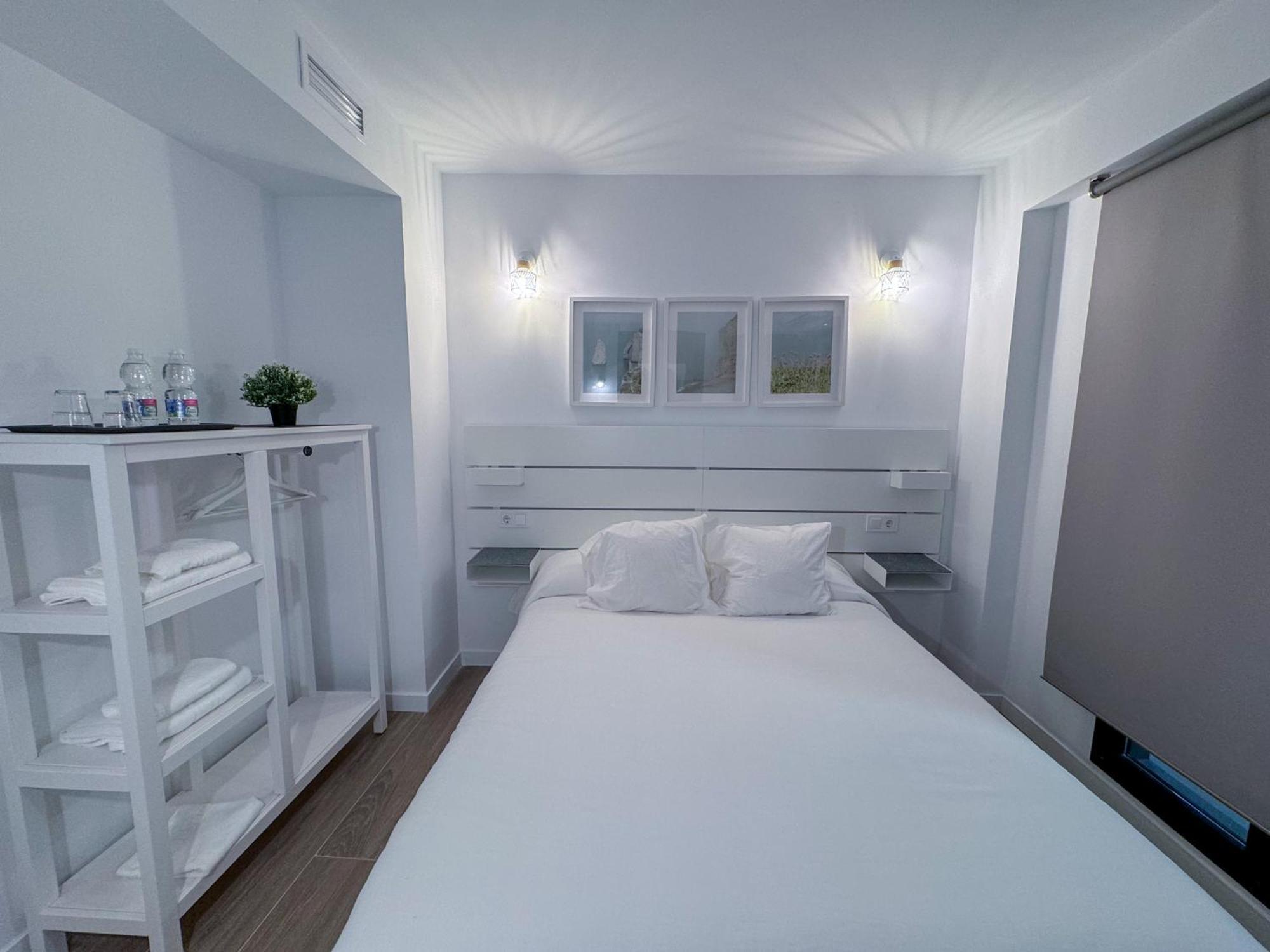 Zur Boutique Hostel Fuengirola Bagian luar foto
